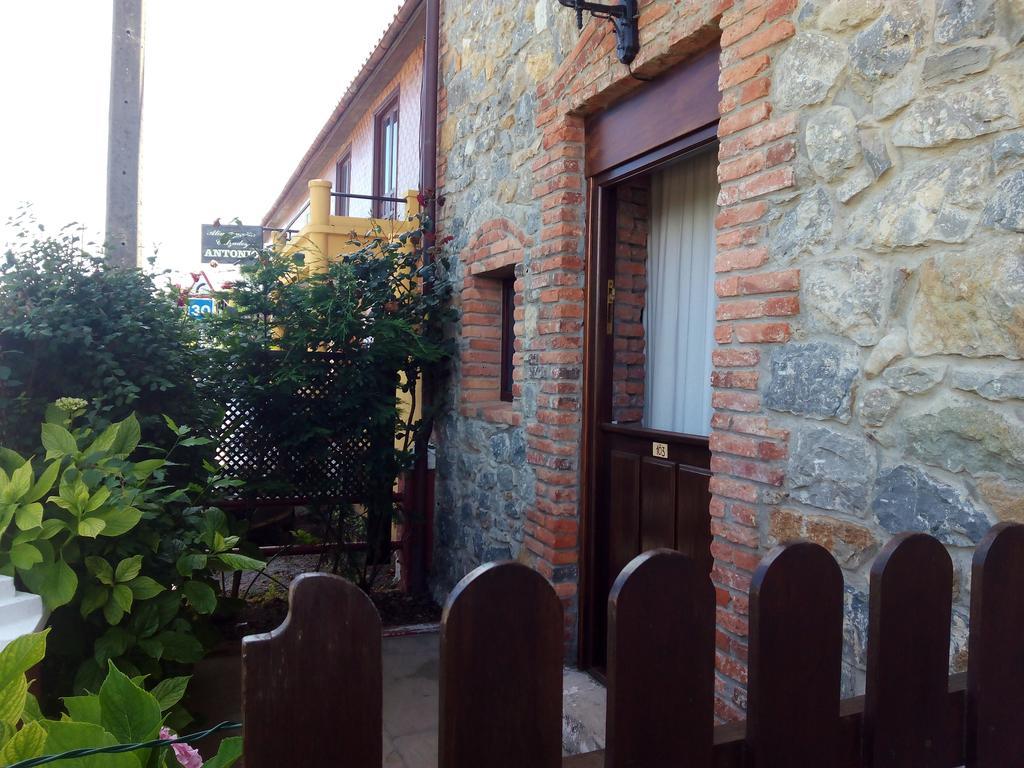Posada Las Mananitas Cóbreces Buitenkant foto